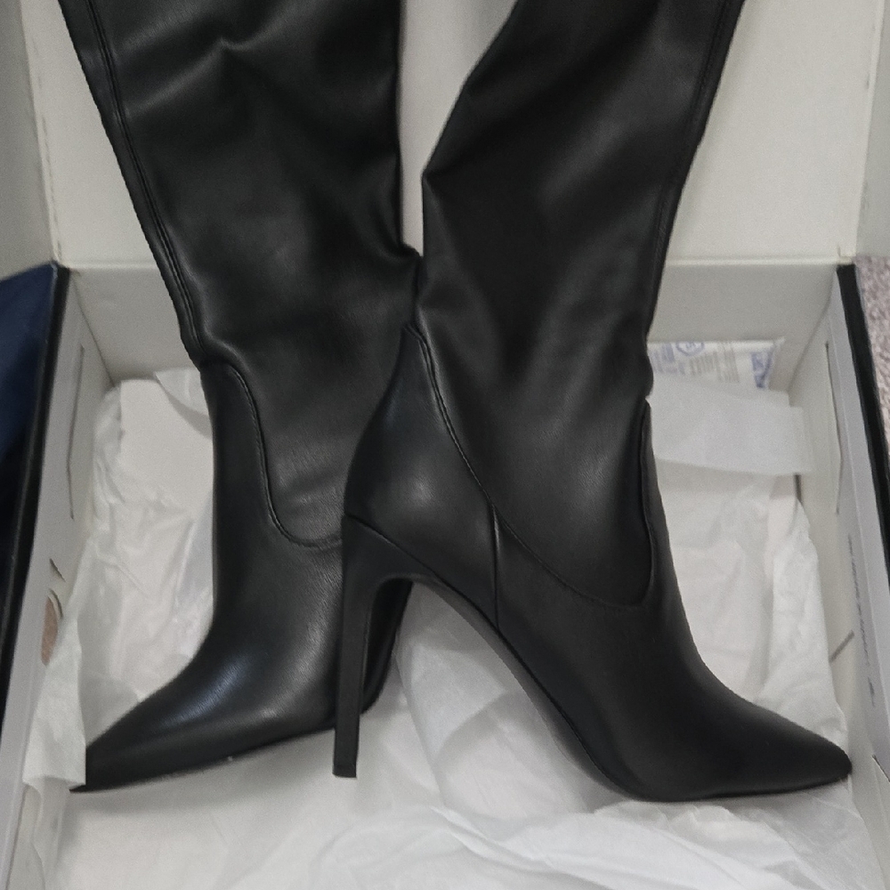 Nine West Women's Black Pointed Toe Stiletto Knee-High Boots Size 10